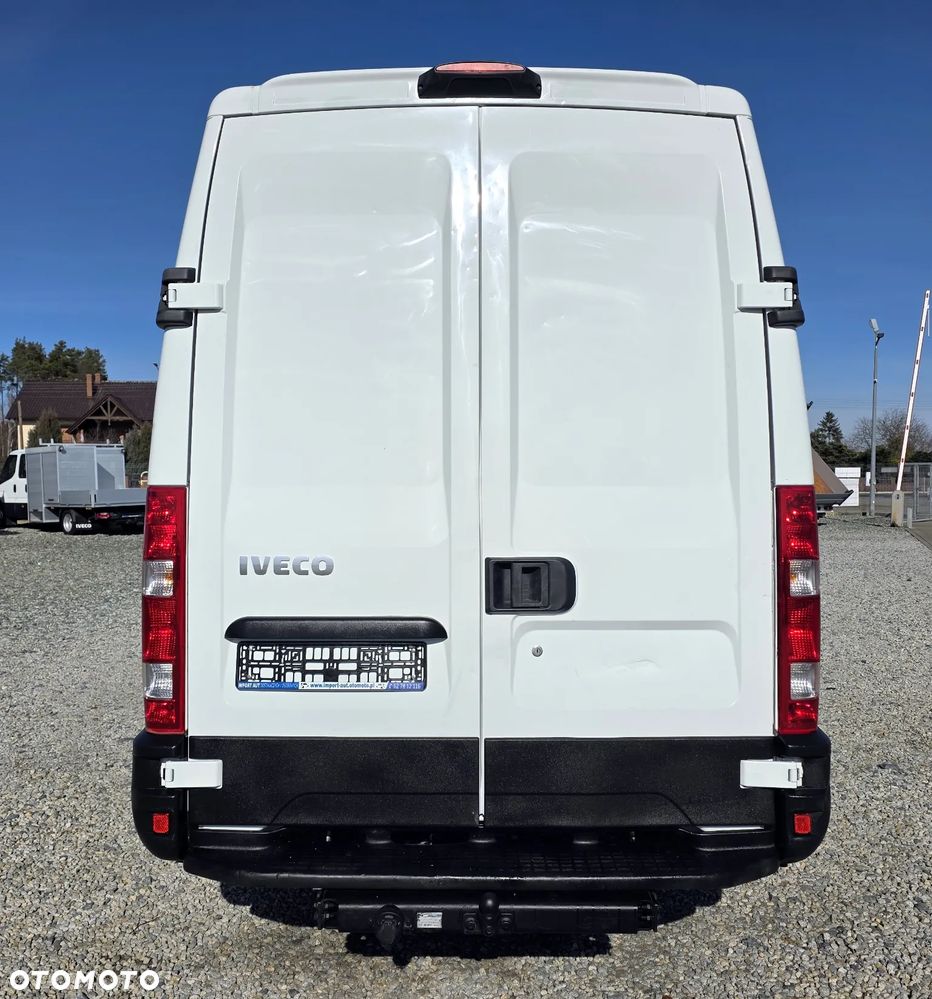 Iveco IVECO 35S13 2.3 HPI ŚREDNI WYSOKI KLIMA WEBASTO 193 T/KM PRZEBIEGU GWARANCJA - 4