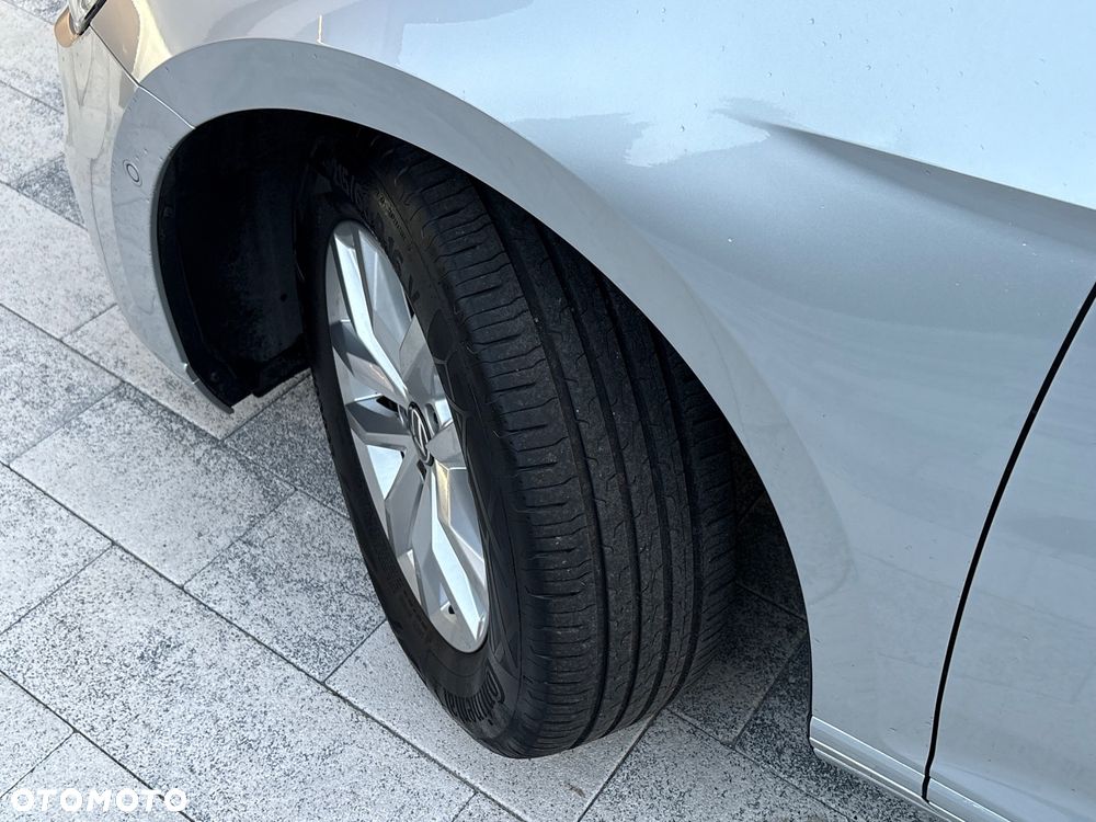 Volkswagen Passat Variant 2.0 TDI SCR DSG Business - 20