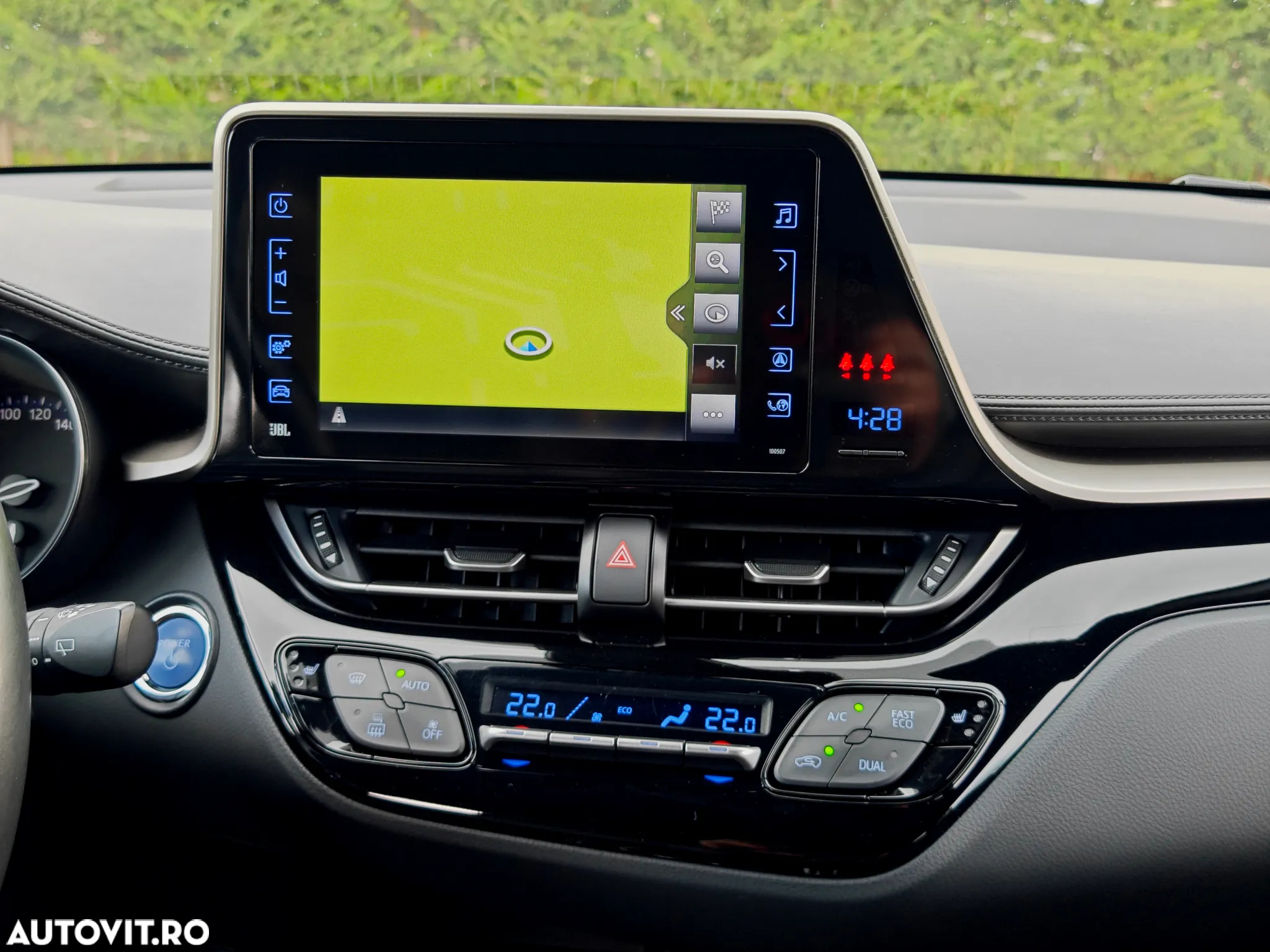 Toyota C-HR 1.8 HSD 122 CP 4x2 CVT C-ult Style bi-tone - 14