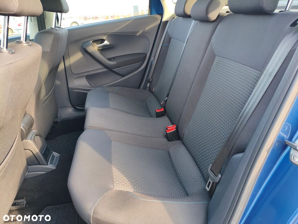 Volkswagen Polo 1.0 (Blue Motion Technology) Comfortline - 24