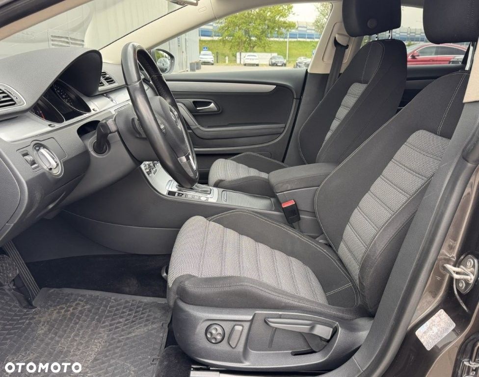 Volkswagen CC - 12