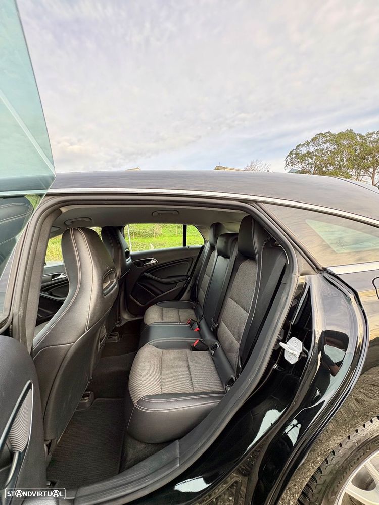 Mercedes-Benz CLA 180 d BlueEFFICIENCY Edition - 6