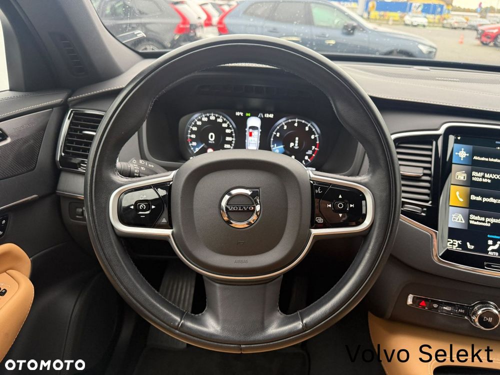 Volvo XC 90 - 29
