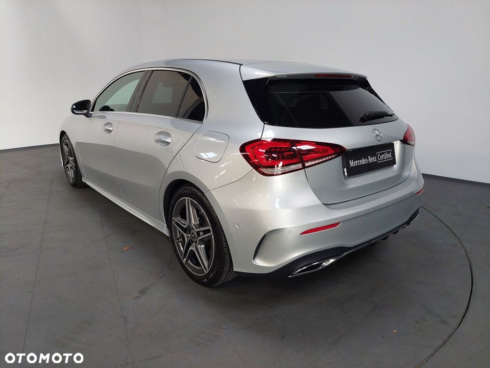Mercedes-Benz Klasa A 180 d AMG Line 8G-DCT - 3
