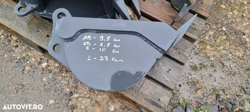 cupa miniexcavator bolt 25mm - 3