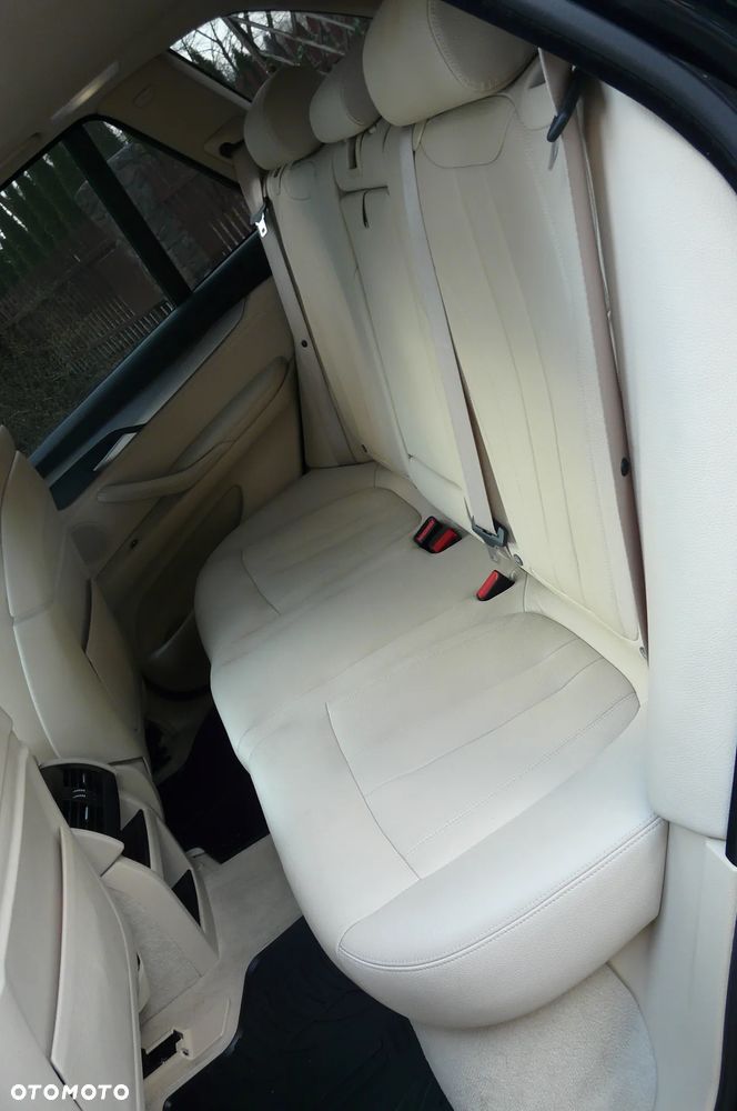 BMW X5 xDrive25d - 12