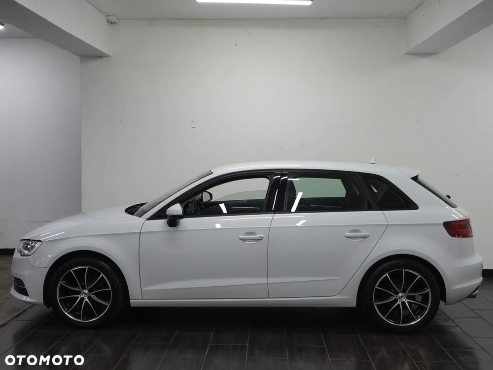 Audi A3 Sportback 2013 photo 5