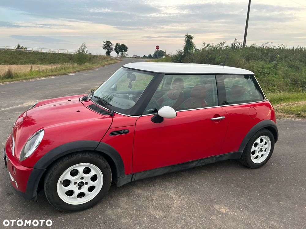 MINI Cooper Standard - 1