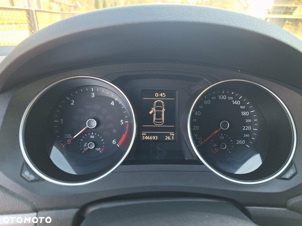 Volkswagen Jetta - 14