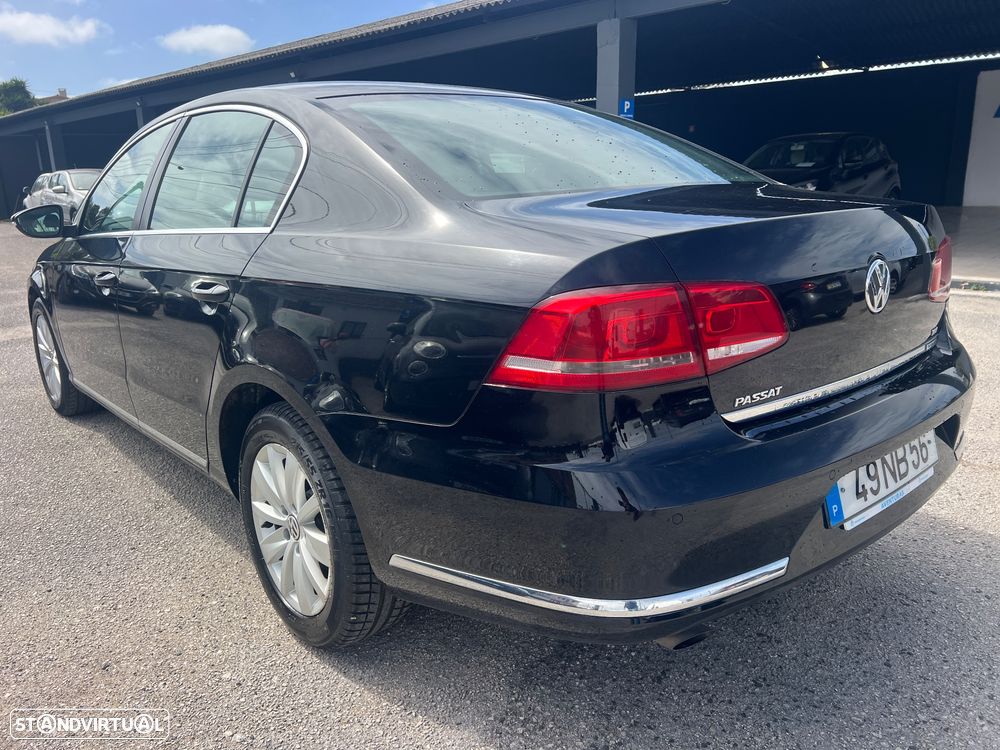 VW Passat 1.6 TDI Confortline - 34