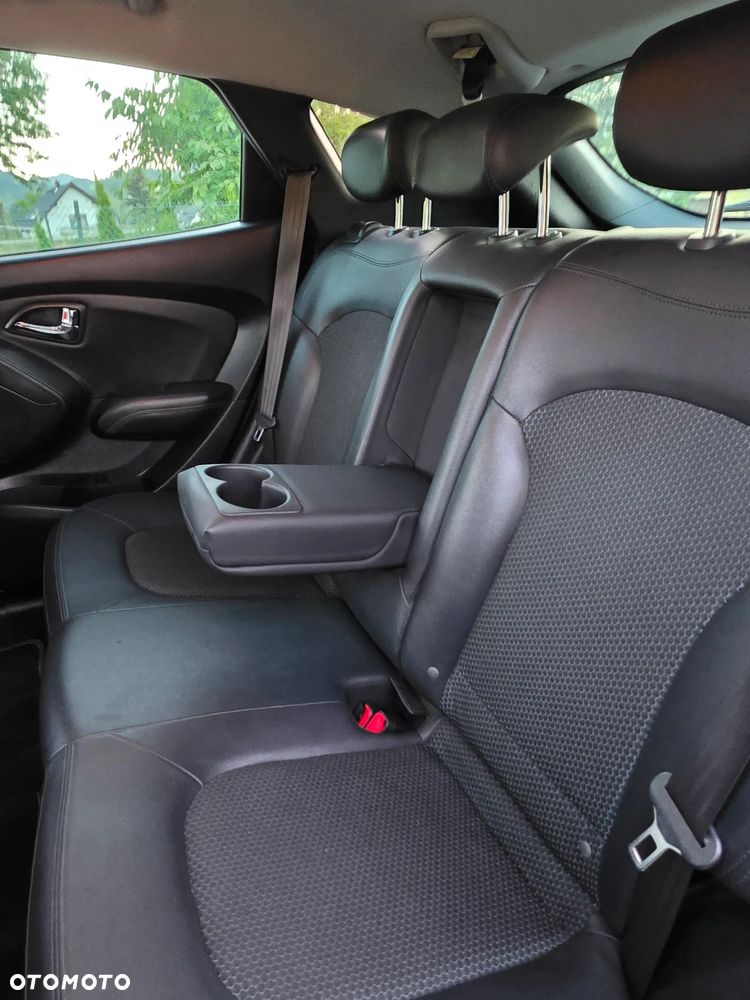 Hyundai ix35 1.7 CRDi Premium 2WD - 19