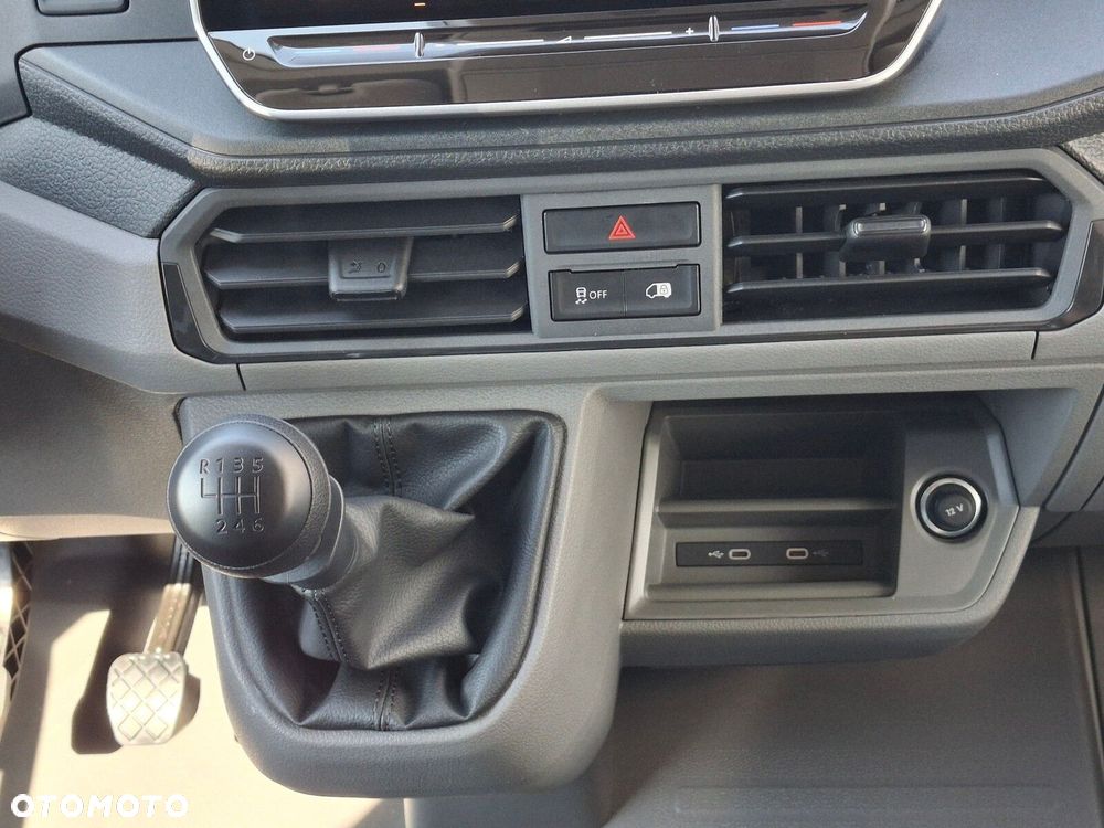 Volkswagen Crafter - 22