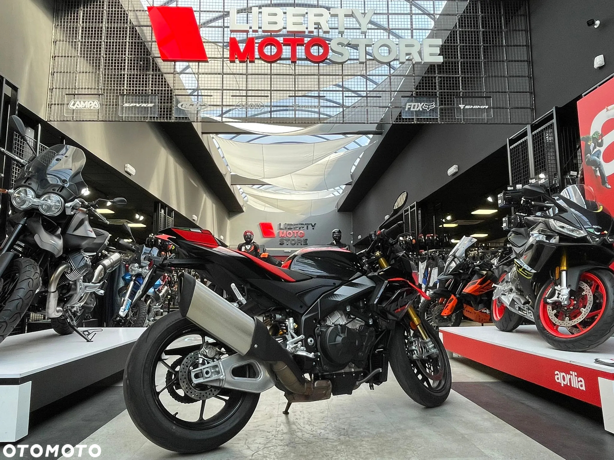 Aprilia Tuono - 3