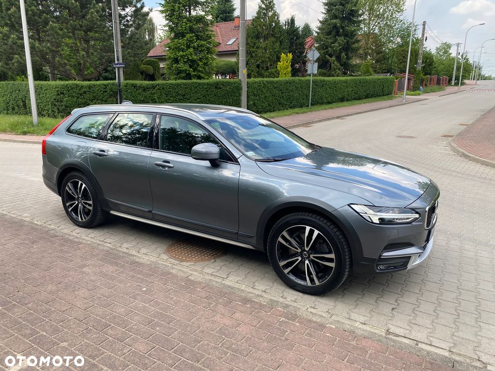 Volvo V90 Cross Country D5 AWD Pro - 13