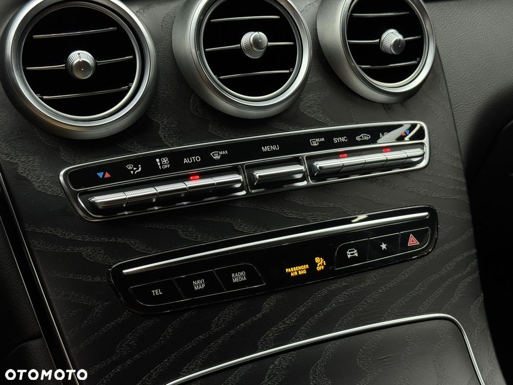 Mercedes-Benz GLC 200 d 4-Matic - 27