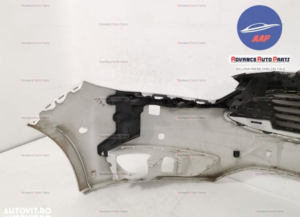 Bara fata cu senzori Lark si spalatori - in stare buna Ford Focus 3 (f - 4