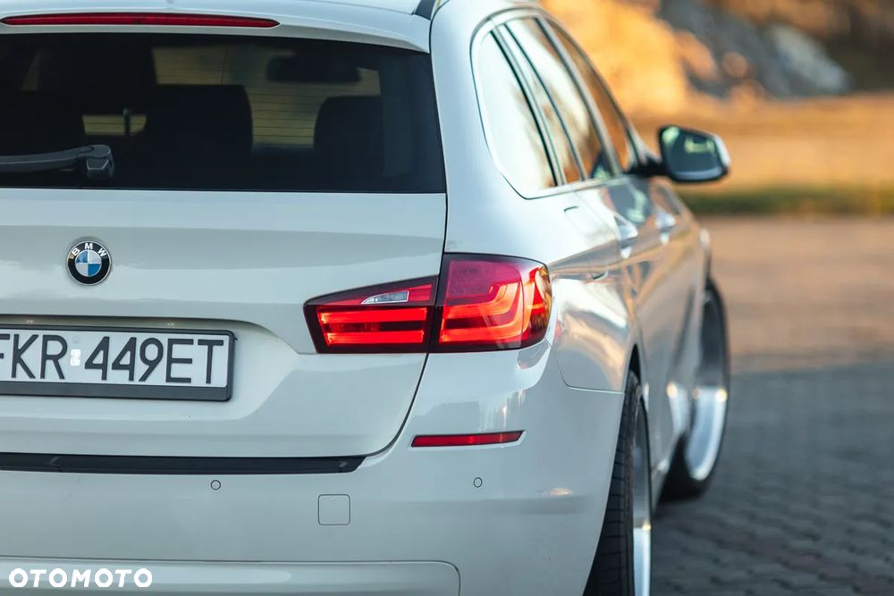 BMW Seria 5 520d Sport-Aut - 19