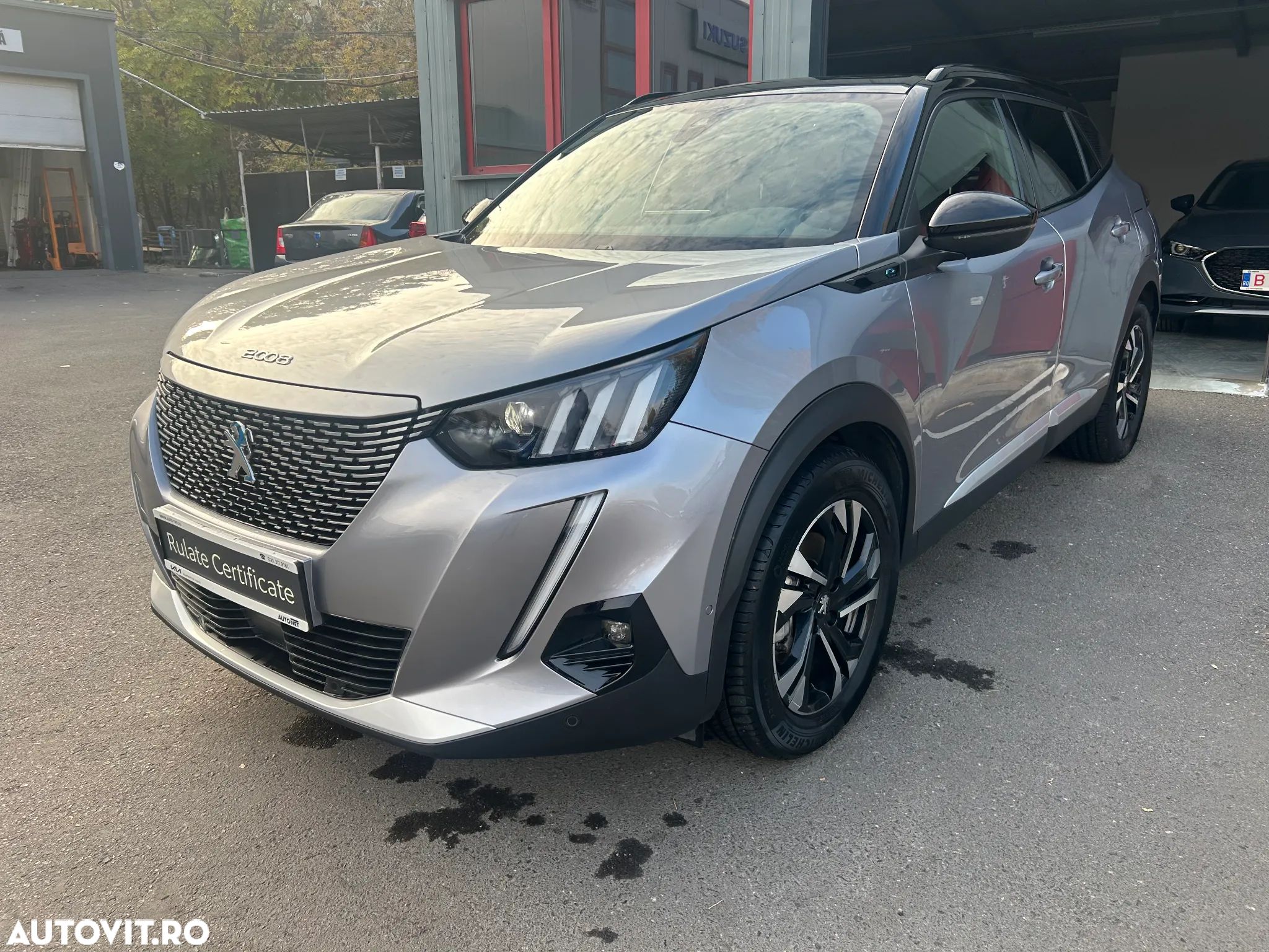 Peugeot 2008 e-2008 GT - 1