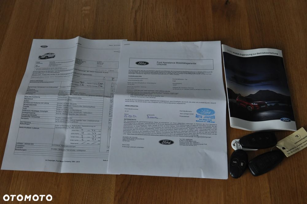 Ford Kuga - 34