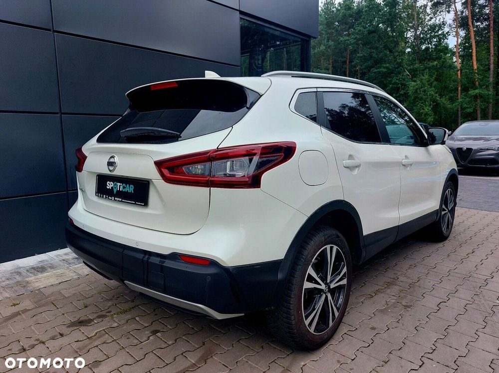 Nissan Qashqai 1.5 dCi Visia DCT - 8