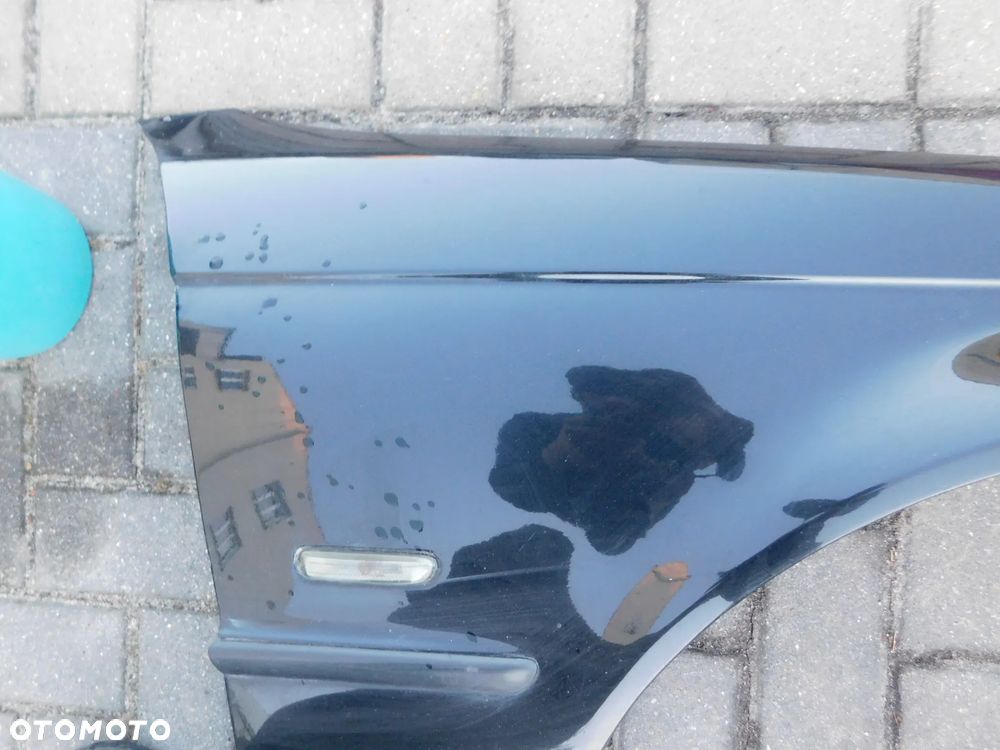 błotnik prawy przód BMW E46 sedan kombi przed lift schwarz - 3