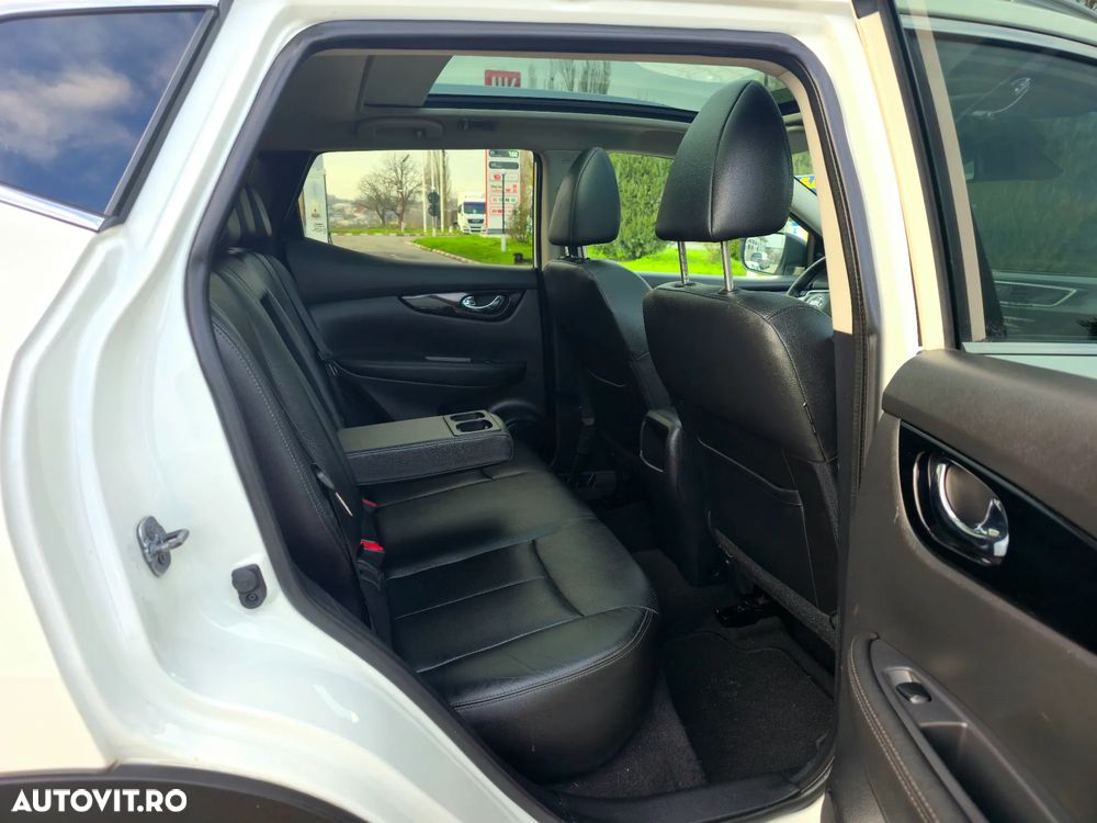 Nissan Qashqai 1.5 DCI TEKNA+ - 8