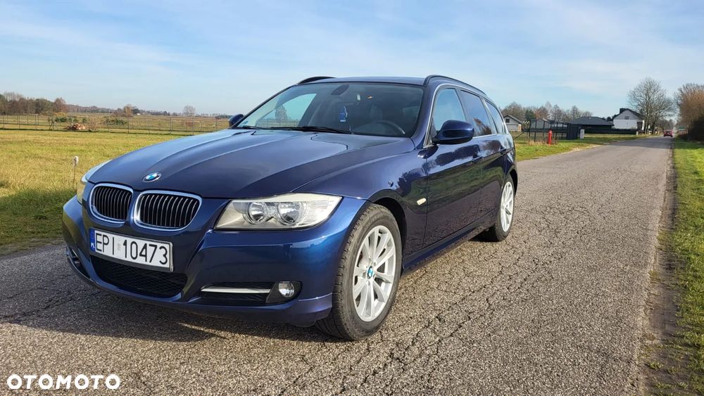 BMW Seria 3 318i Touring Edition Sport - 1