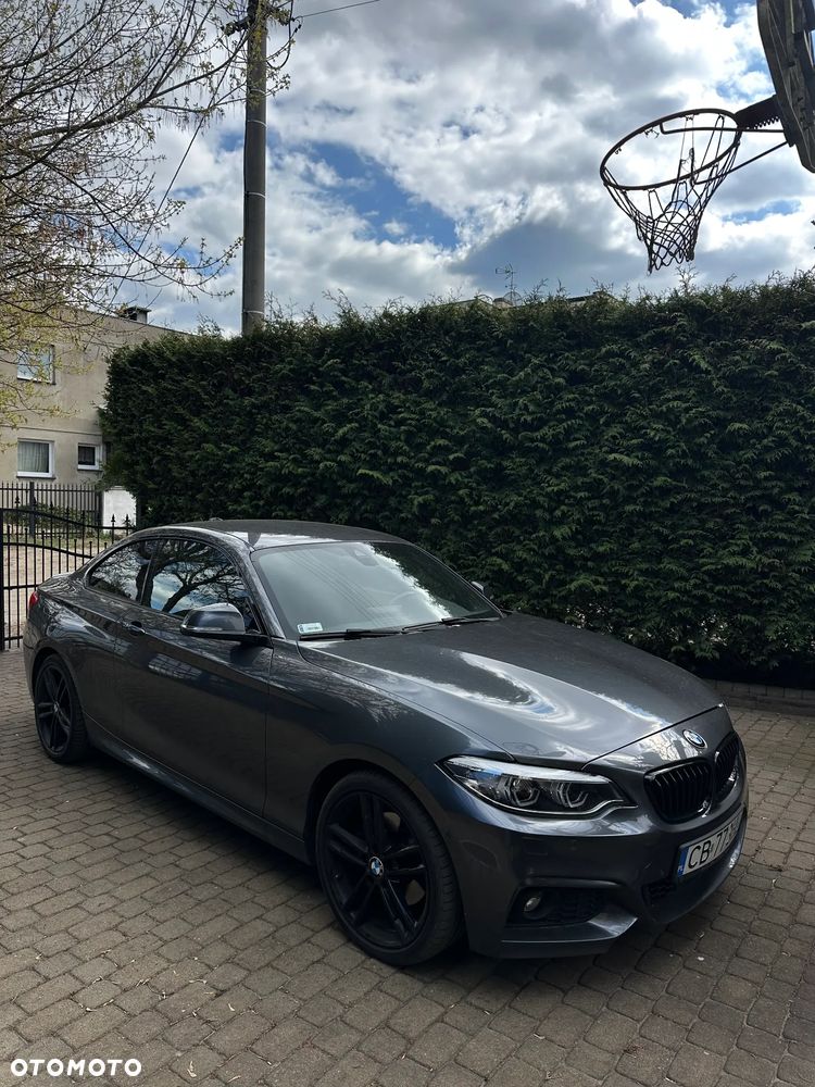 BMW Seria 2 220d xDrive - 2