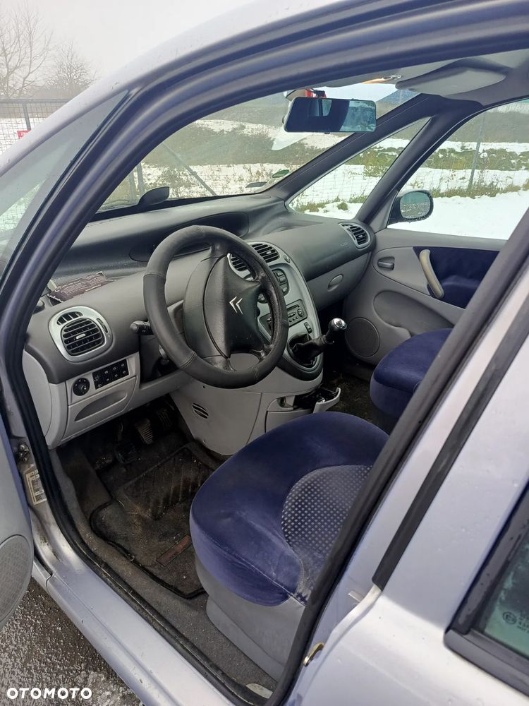 Citroën Xsara Picasso 1.8i Exclusive - 13