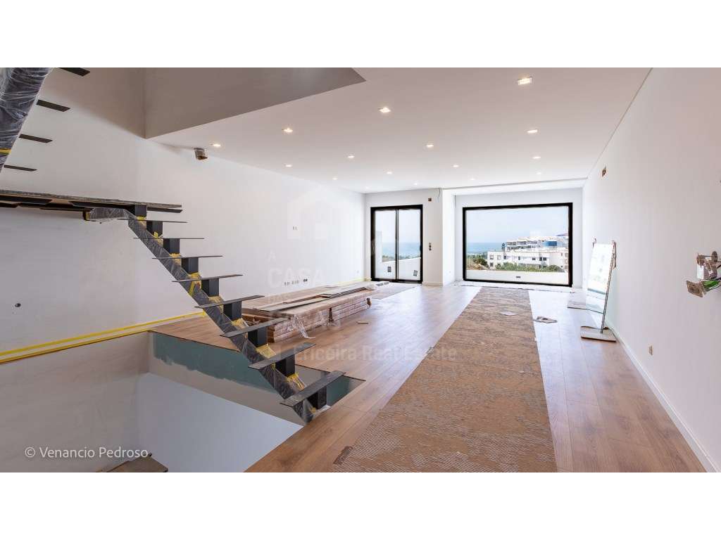 Vende Moradia T4 - Ericeira, A Casa das Casas - Grande imagem: 2/27