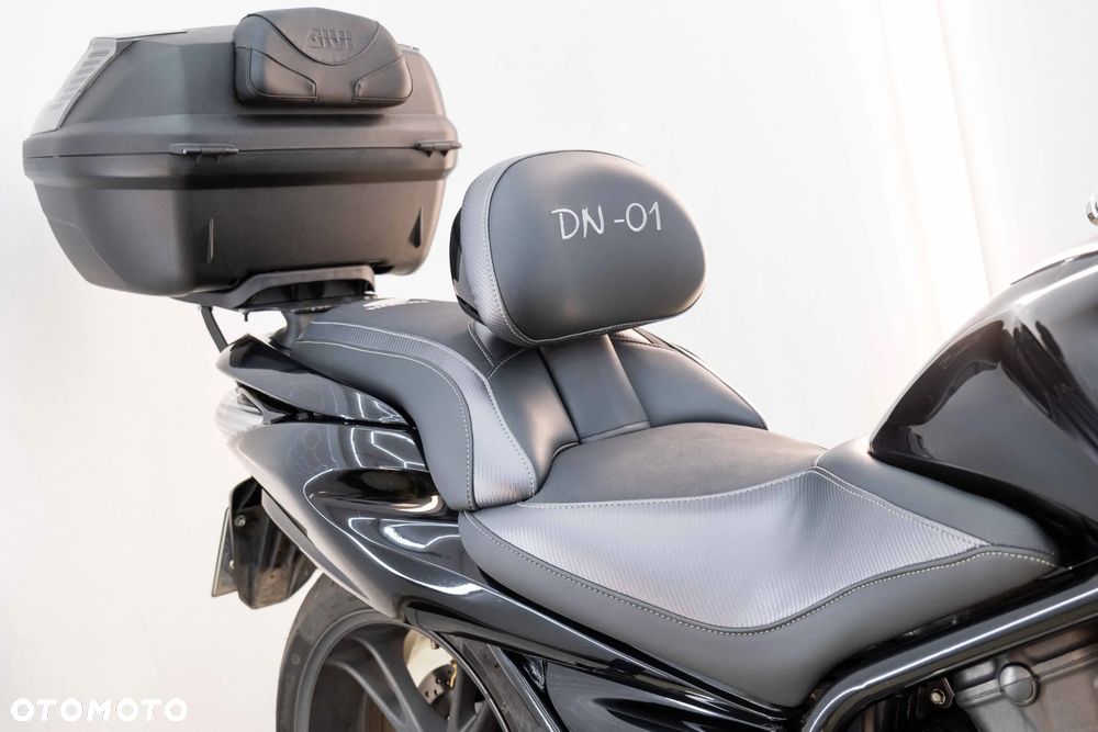 Honda DN-01 - 21