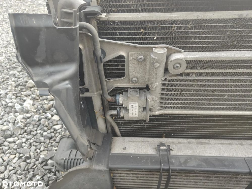 MERCEDES W212 3.0 CDI OM642 350cdi Pas Przedni Wzmocnienie Czołowe Chłodnice Belka - 6