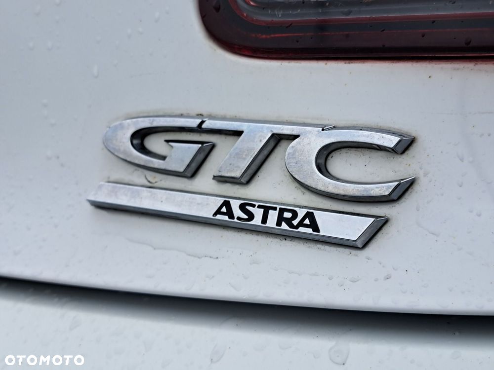 Opel Astra - 24