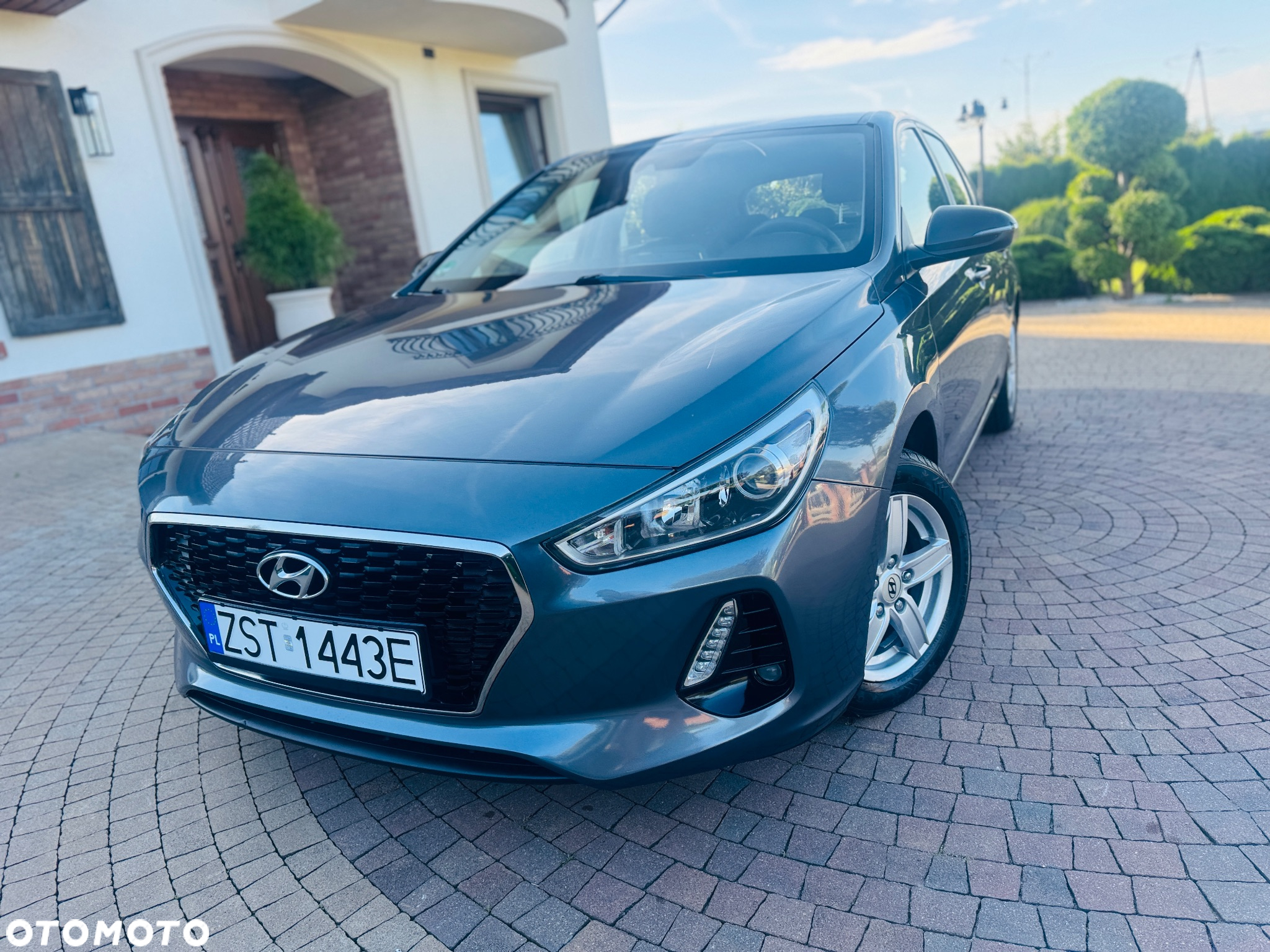 Hyundai i30 1.4 Premiere Comfort - 19
