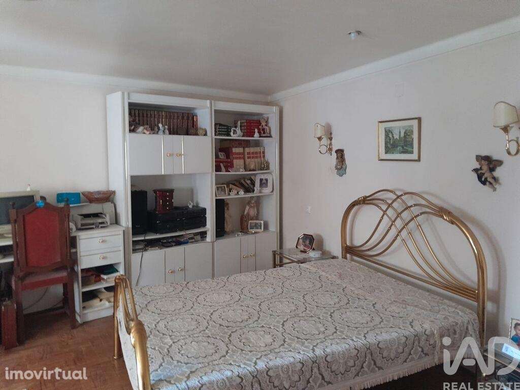 Casa / Villa T3 em Cortes do Meio de 195,00 m2 - Grande imagem: 5/18
