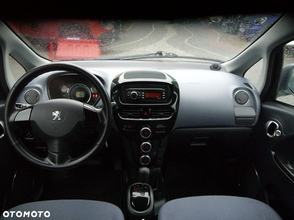 Peugeot iOn - 16