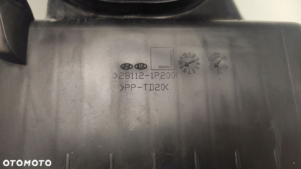 OBUDOWA FILTRA POWIETRZA HYUNDAI IX20 CRDI 09-15 37150-1P560 - 6