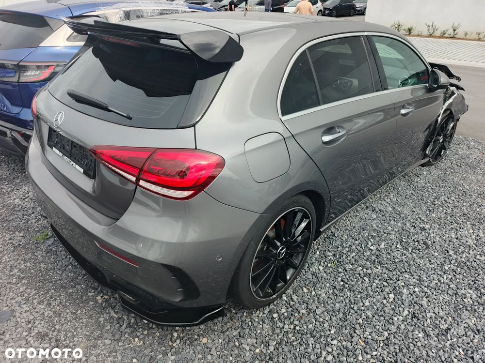 Mercedes-Benz Klasa A 200 AMG Line 7G-DCT - 2