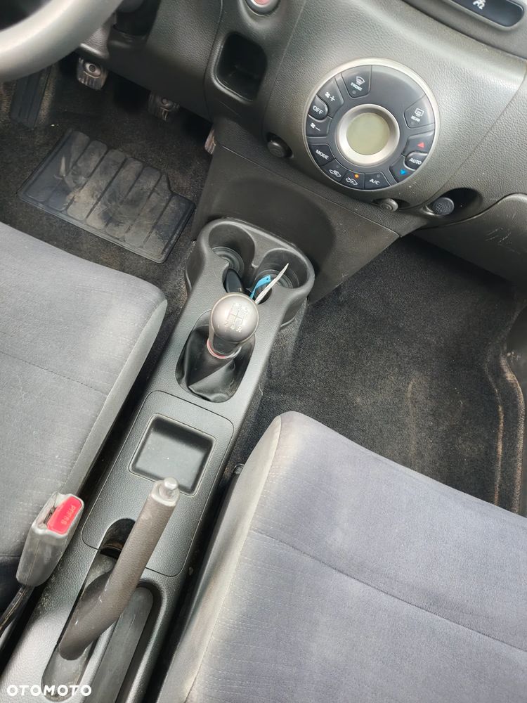 Nissan Cube - 26