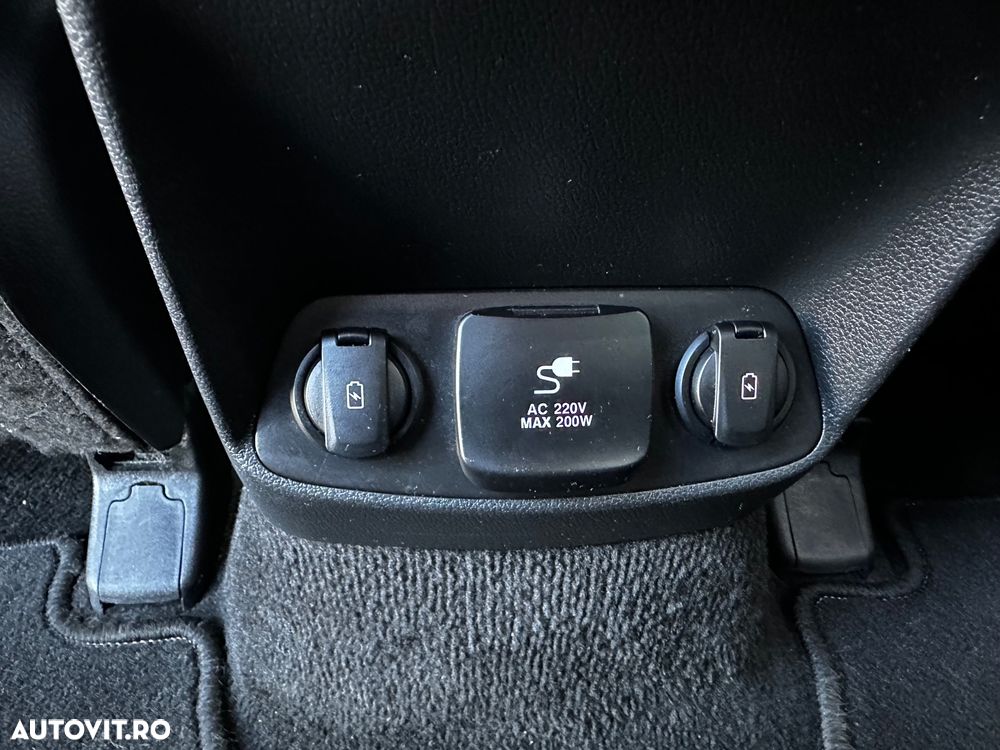 Hyundai Santa Fe ver-2-2-crdi-4wd-8at-luxury - 27