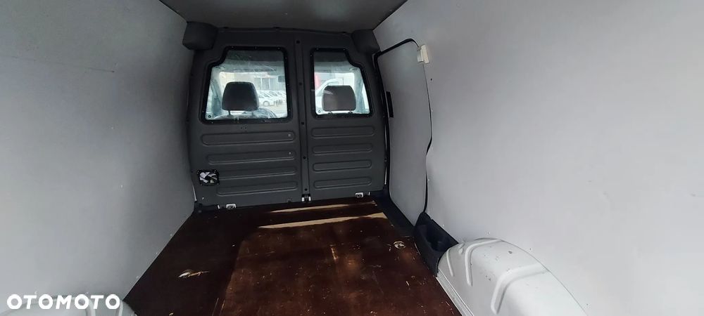 Volkswagen CADDY - 24