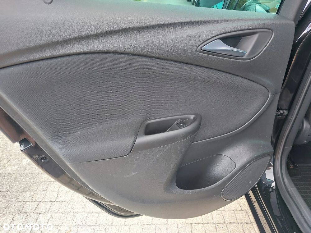Opel Astra - 19