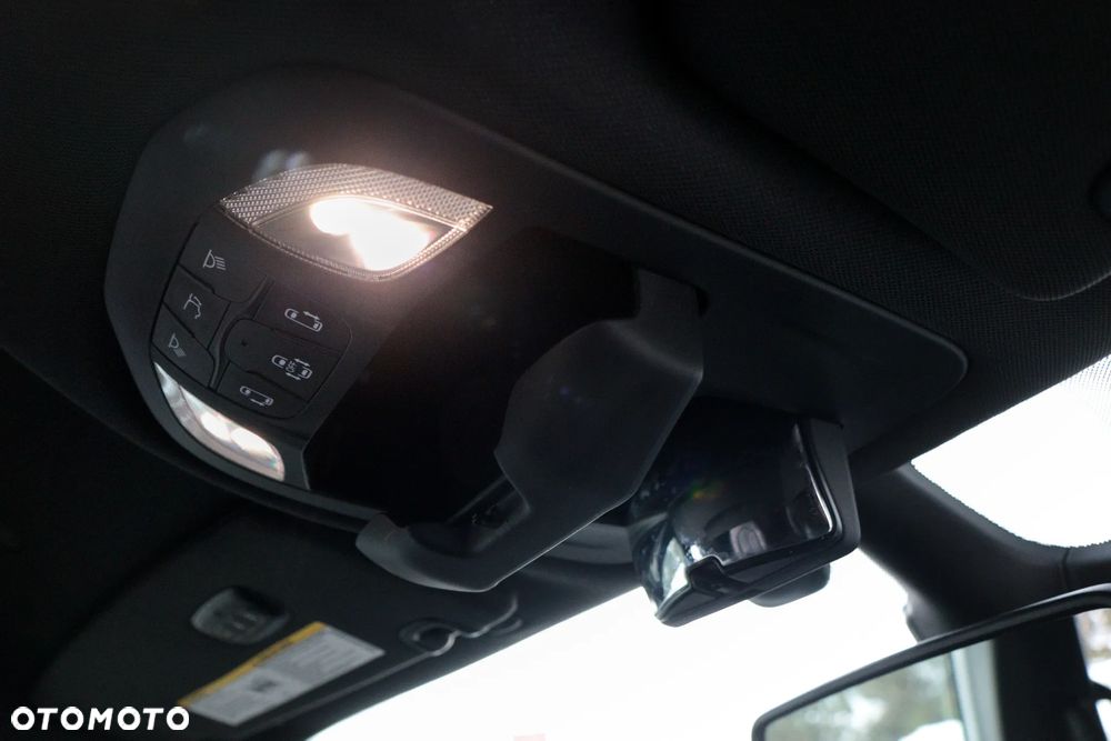 Chrysler Pacifica - 18