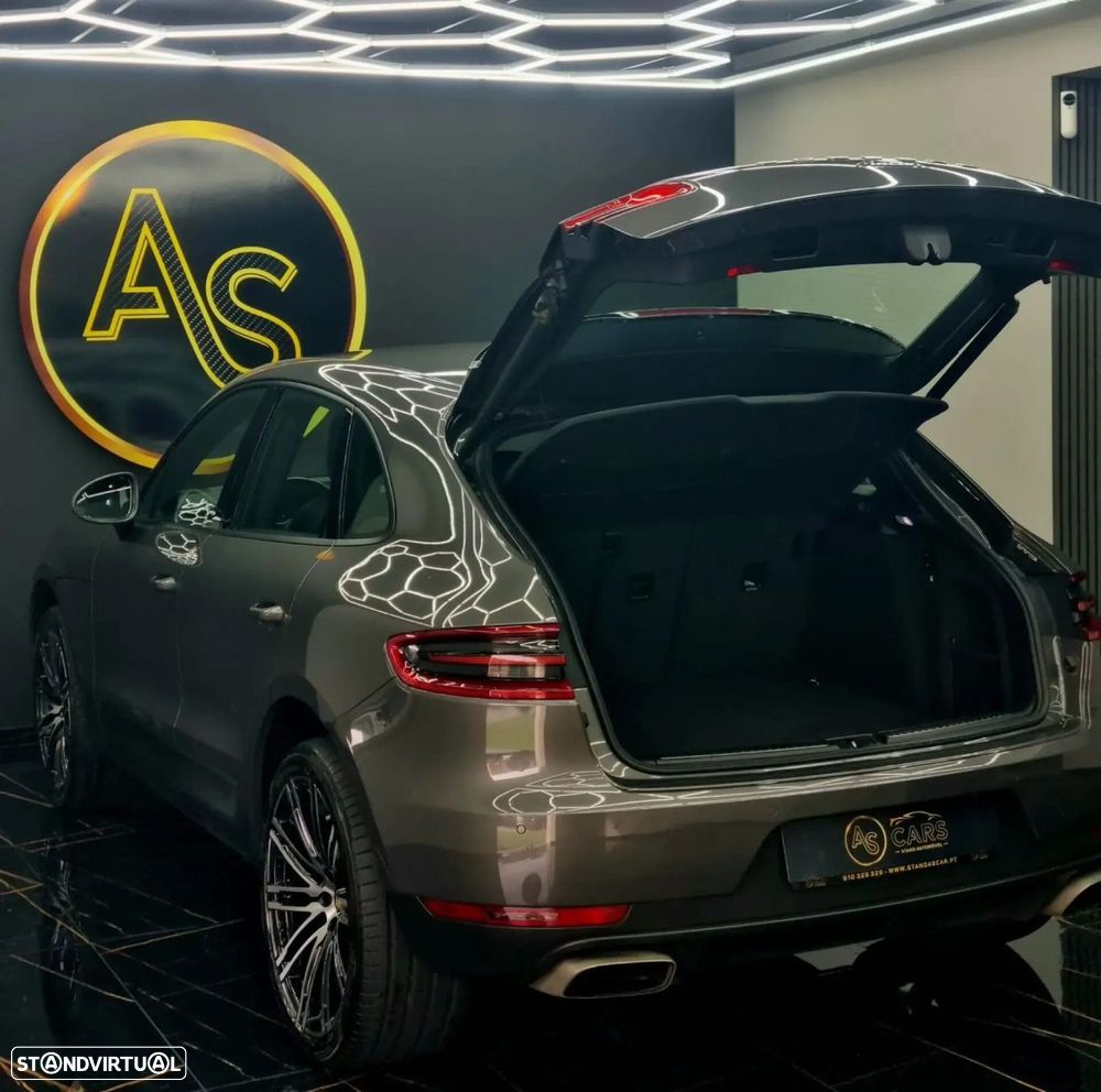 Porsche Macan - 46
