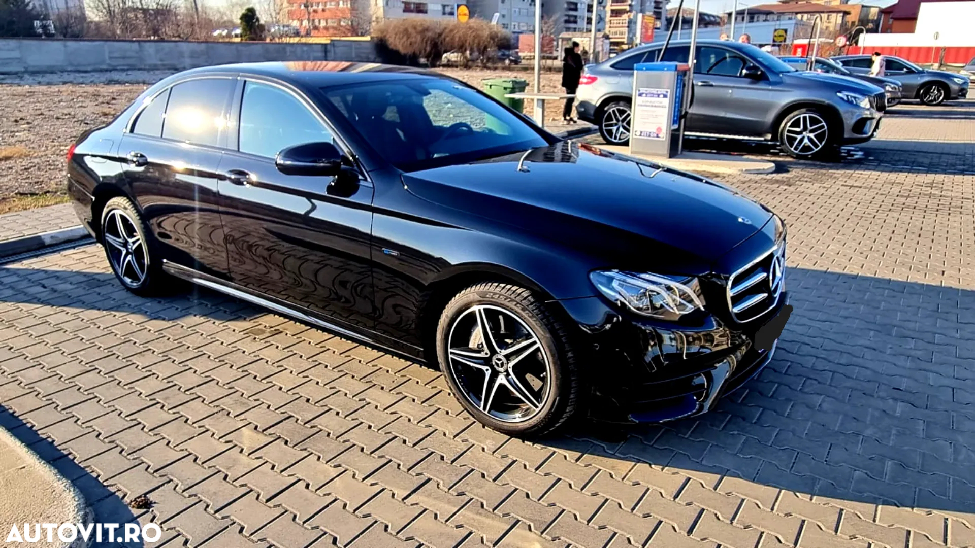 Mercedes-Benz E - 7