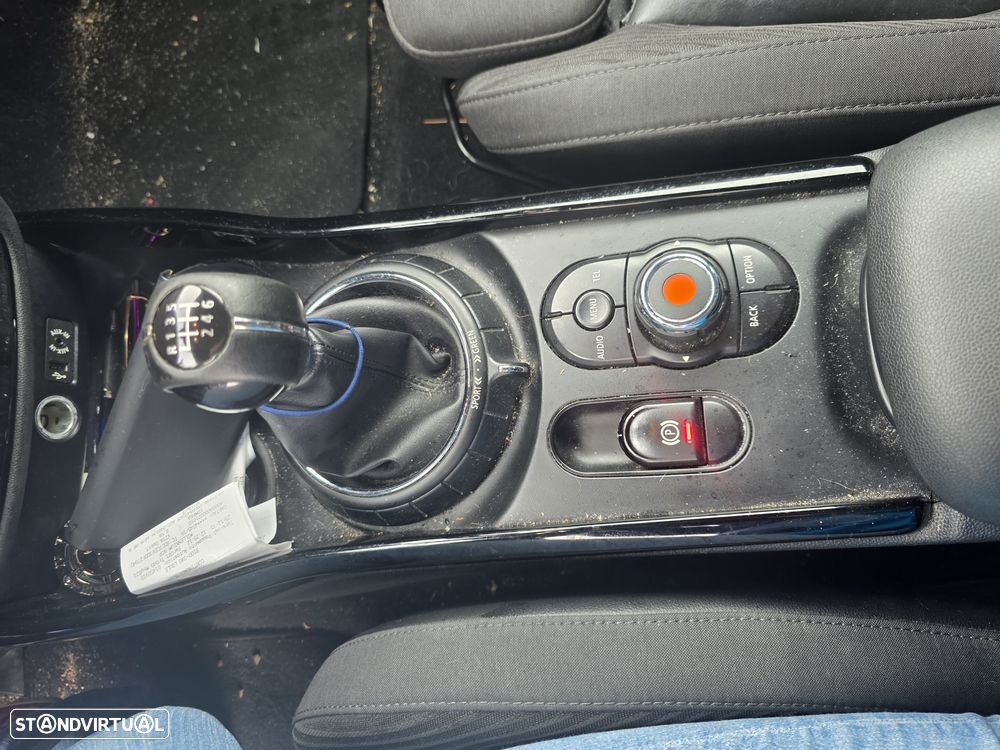 MINI Clubman One D - 14