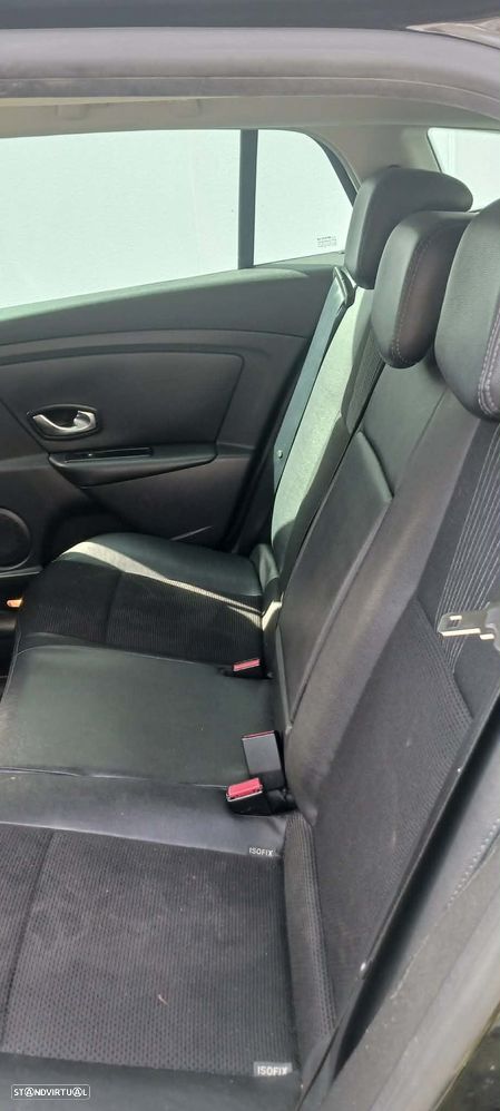 Renault Mégane Sport Tourer 1.5 dCi Dynamique S CO2 Champion - 6