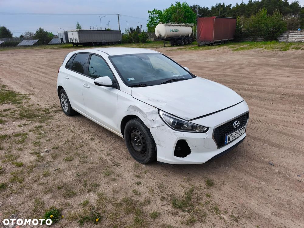 Hyundai i30 1.4 Comfort - 2