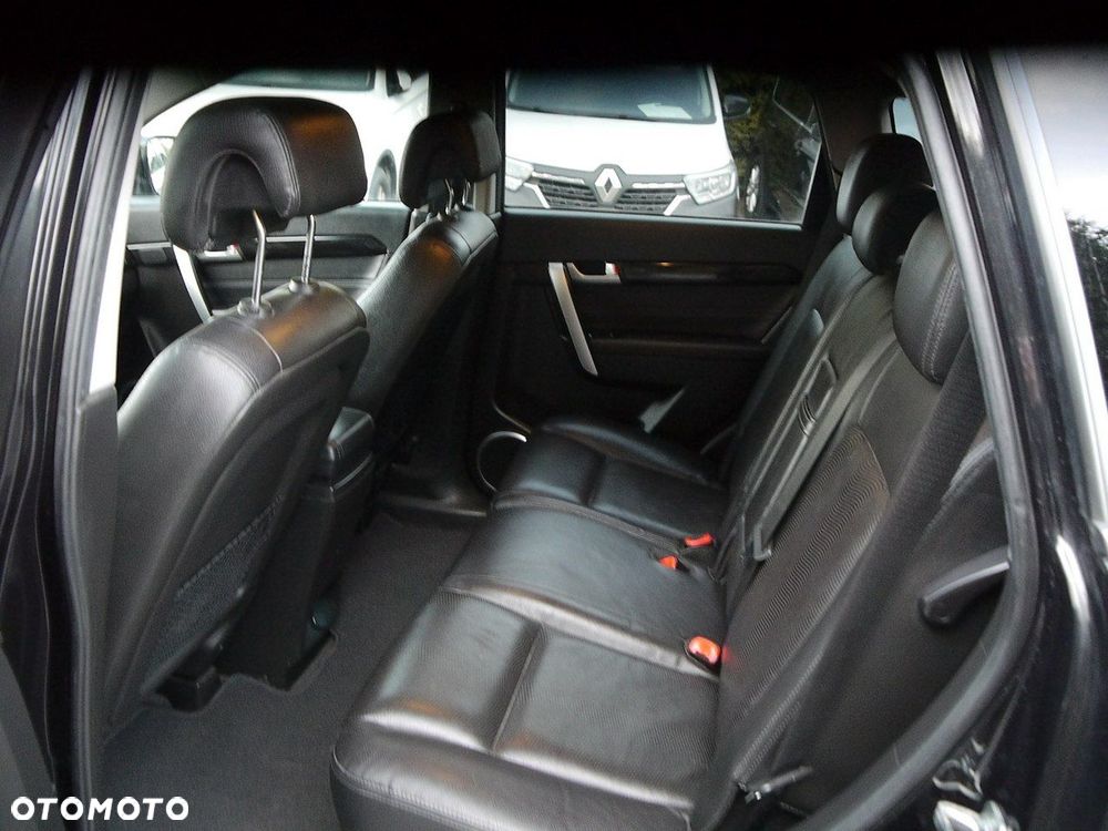 Chevrolet Captiva - 30