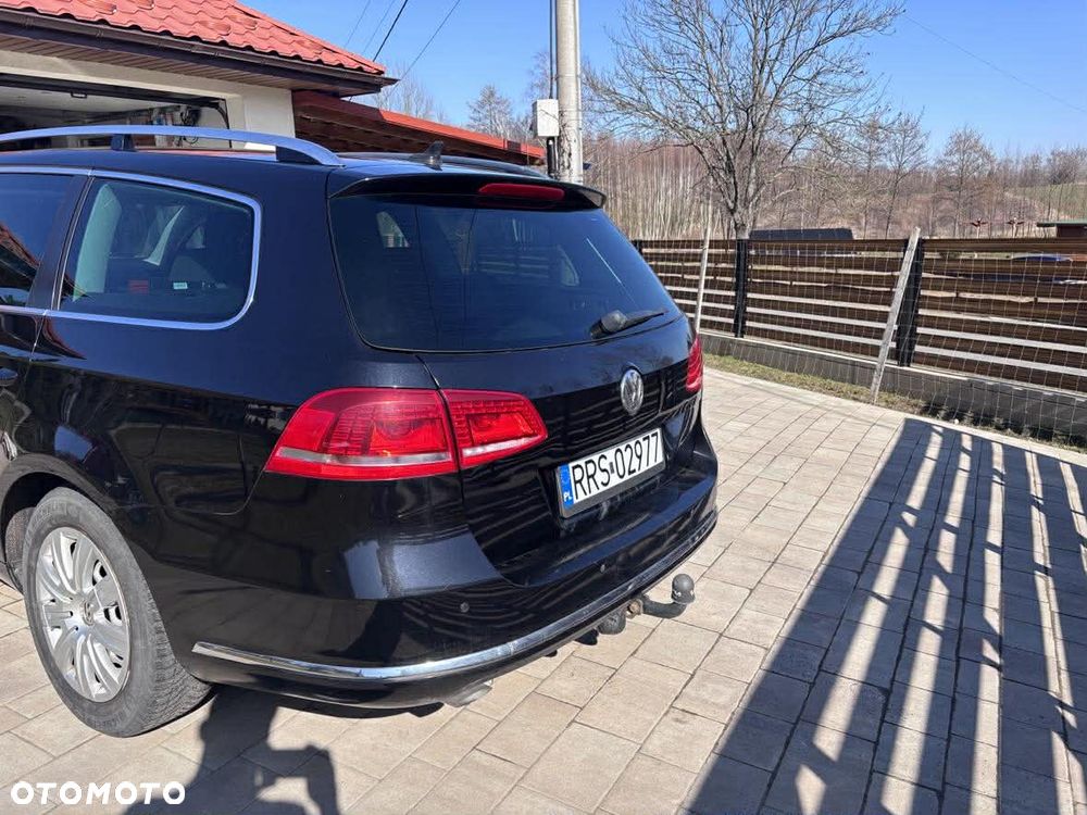 Volkswagen Passat 1.6 TDI Comfortline - 5